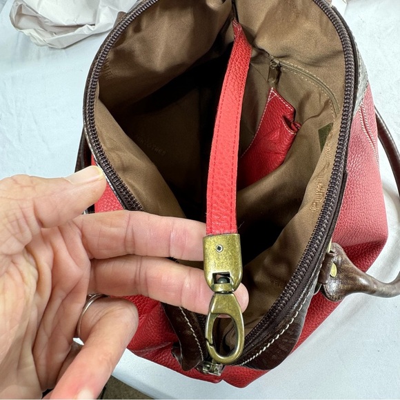 Puntotres Red Leather Large Rounded Satchel Hand Bag - Picture 11 of 12